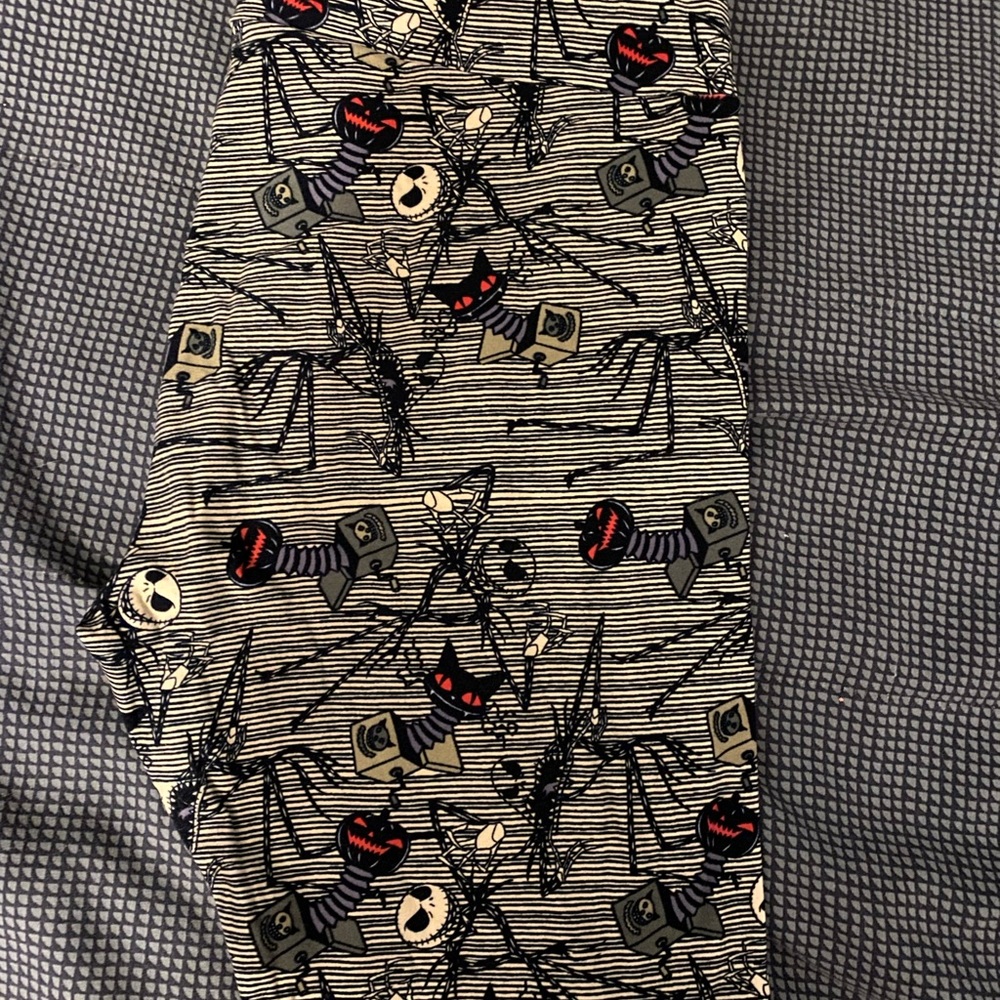 Lularoe TC Tall & Curvy leggings. Nightmare Before Christmas